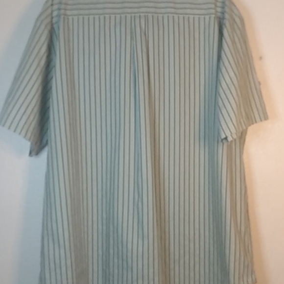 Van Heusen 2XL No Iron Button Down Shirt Short Sleeve Green Stripes 18-18.5 - Picture 9 of 11